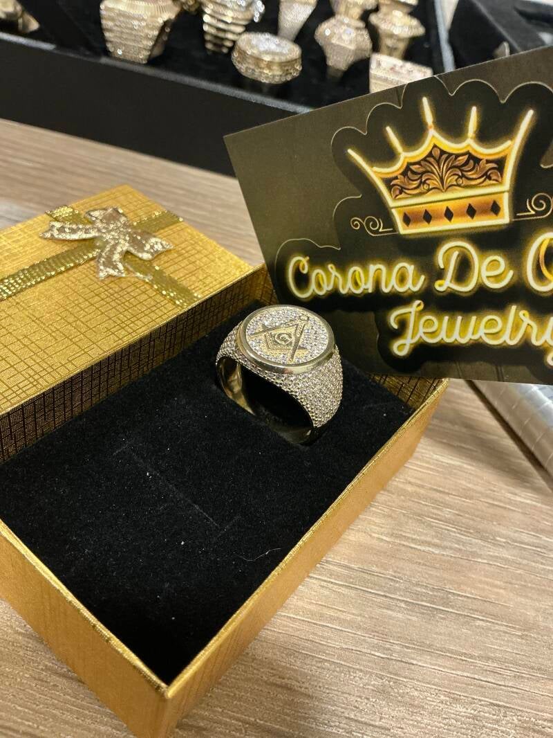 ANILLO DE HOMBRE DIAMANTADO