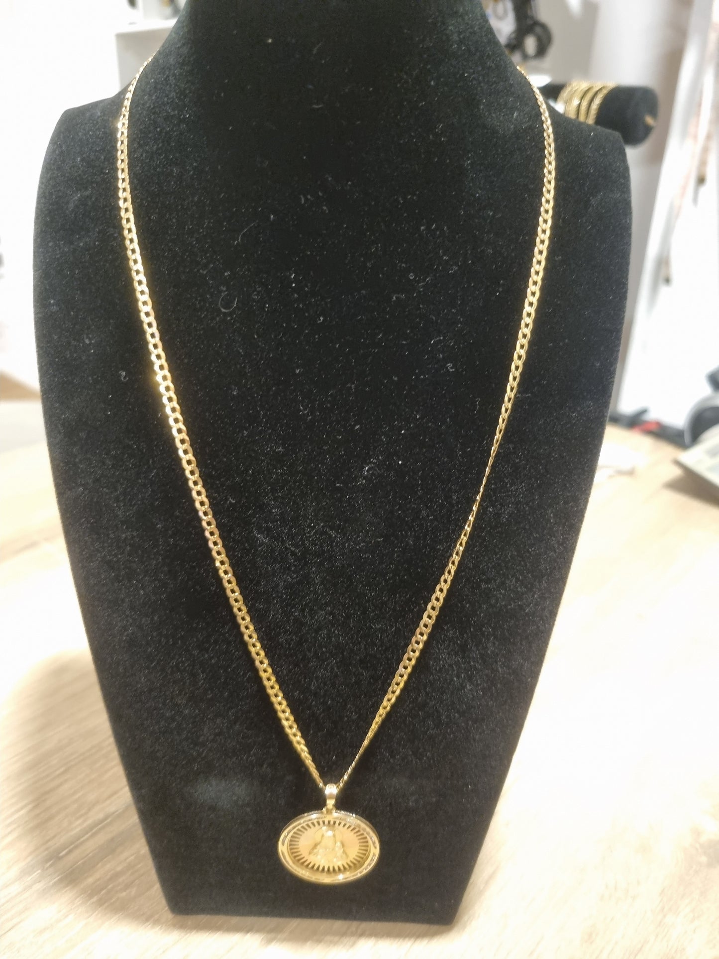 Cadena corte brillo 14K con medallon
