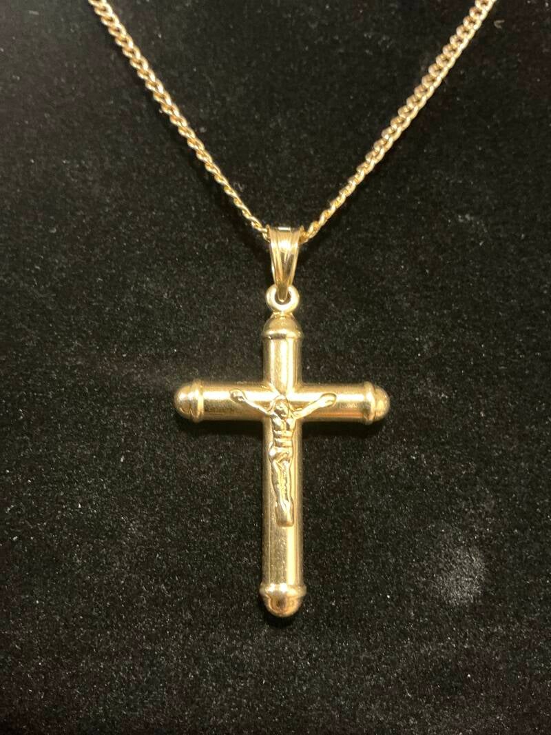CADENA CUBANA SÓLIDA 14K CON CRUCIFIJO CON JESÚS 14K