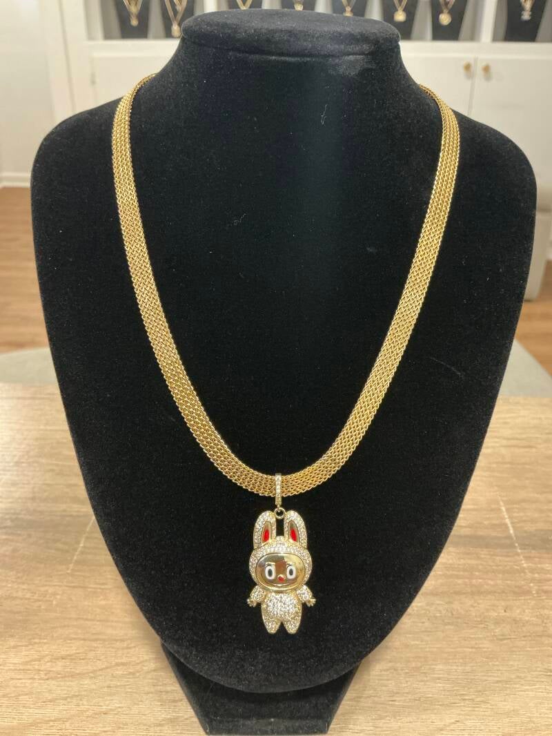 GARGANTILLA 14K CON DIJE LABUBU 10K