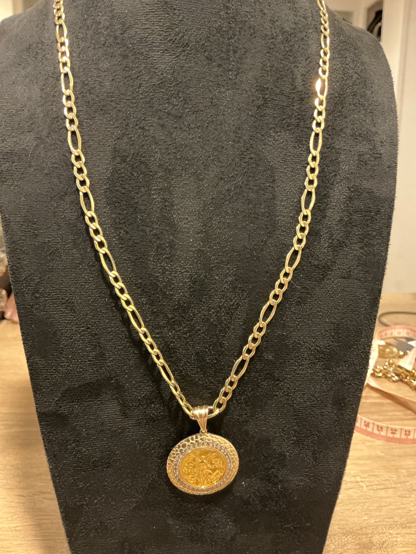 CADENA FÍGARO 14K CON MEDALLA DE CENTENARIO 10K